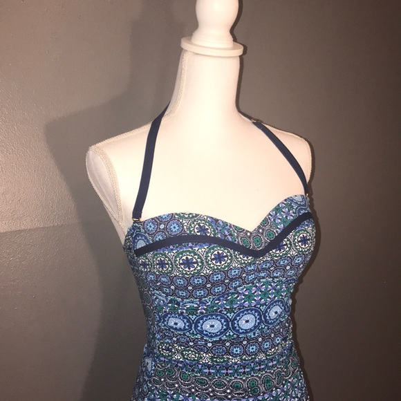 Tankini - Picture 3 of 5